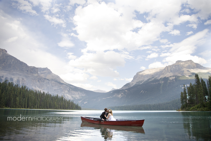 Shannon & Erik -Married! {Emerald Lake wedding photographer}