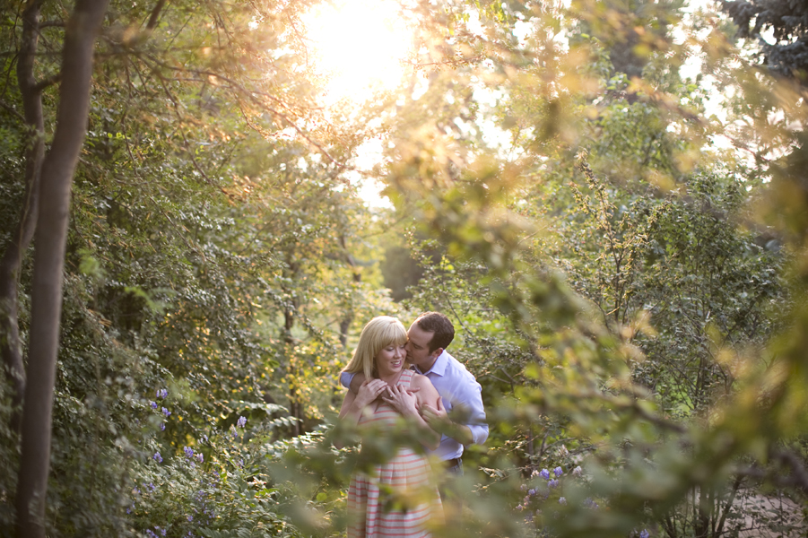 Laura & Todd -engaged! {Calgary wedding photographer}